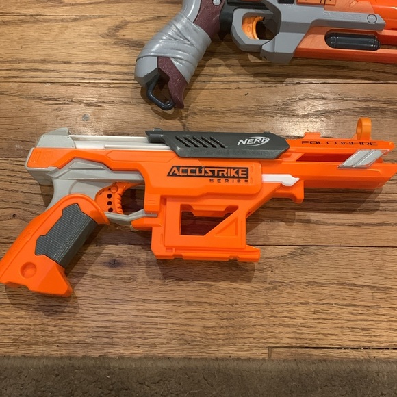 Nerf Gun Bundle Maverick Rev-6, Icon, Zombie Strike, Elite, Accustrike, etc - Picture 6 of 9